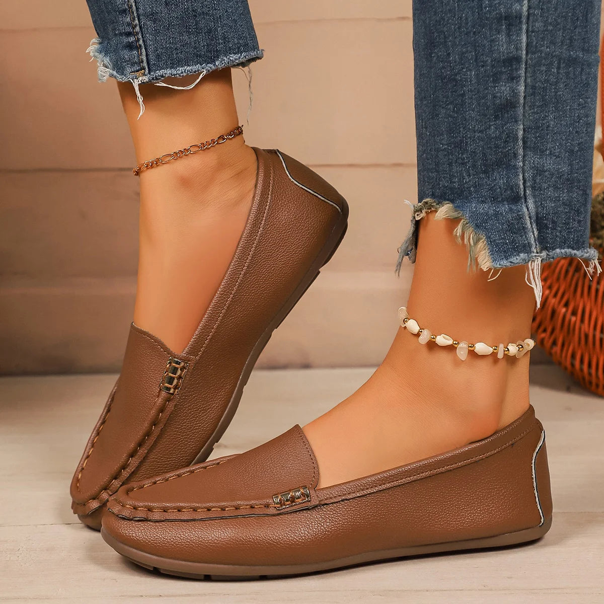 Eugénie – Mocassin couleur femme – Marron