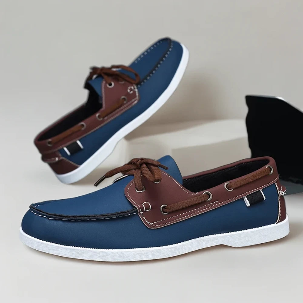 Mocassin confortable enfilable comme une chaussette, détail du cuir PU