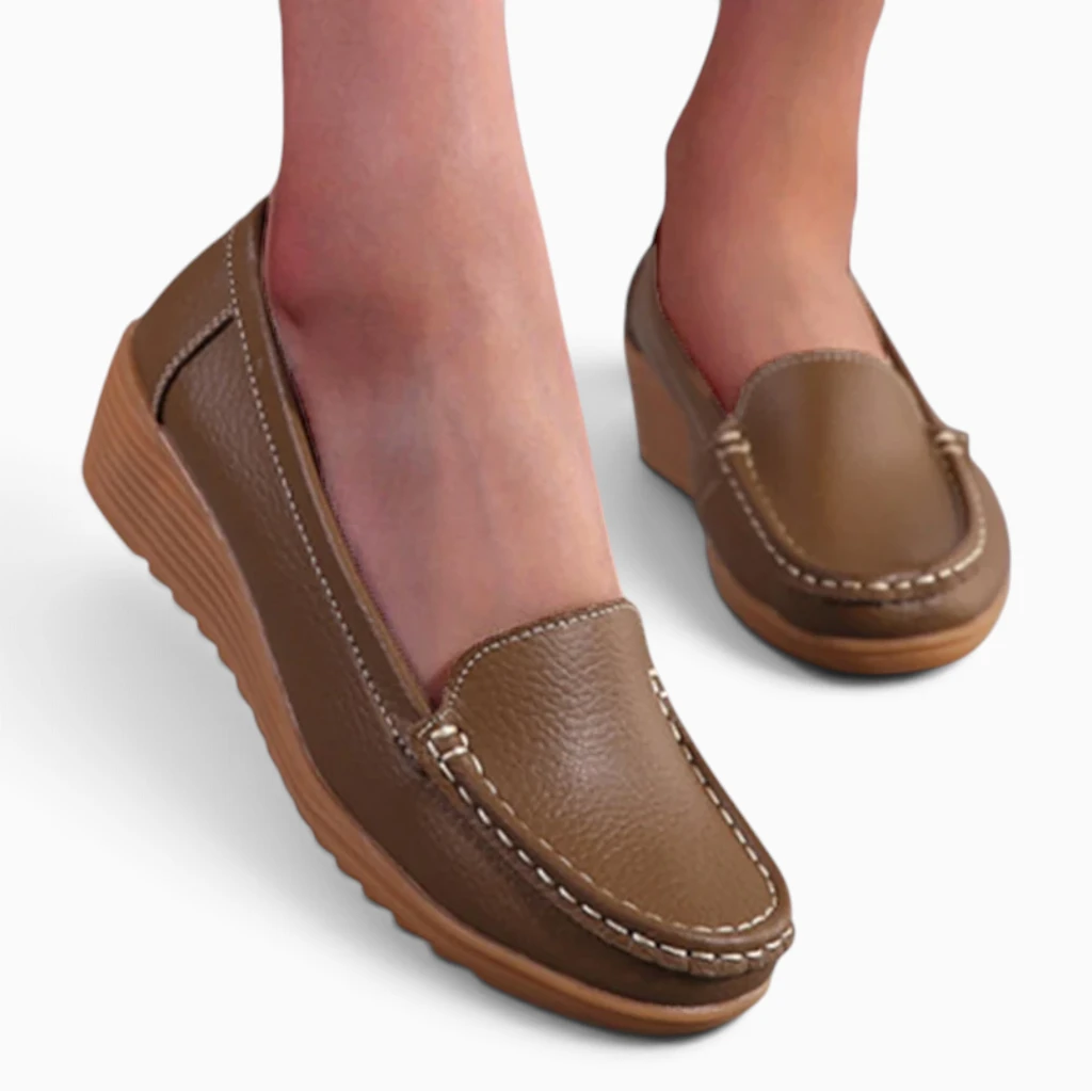 Médicis – Mocassins compensés femme — Kaki