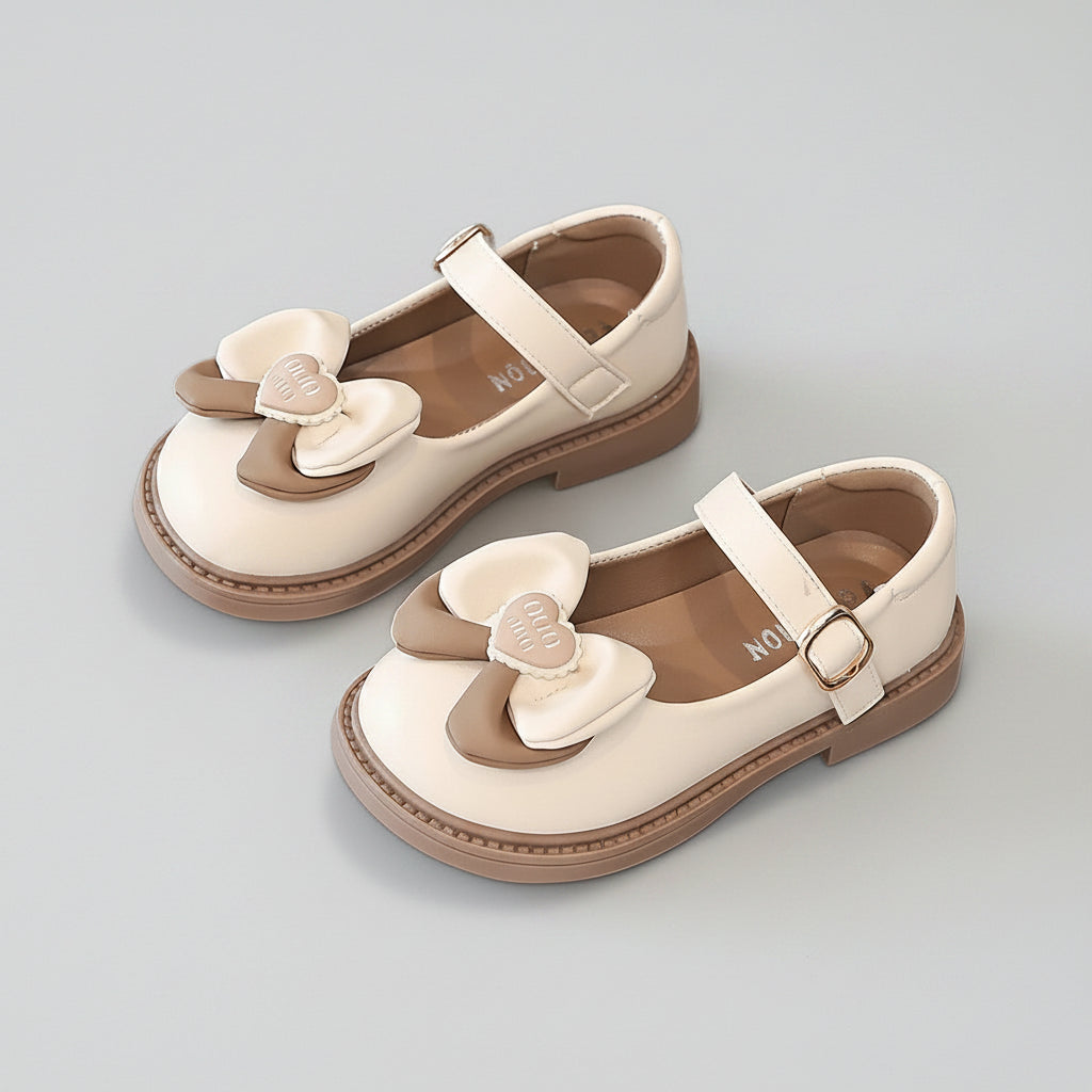 Mocassin bébé fille rose avec nœud papillon, vue de dessus