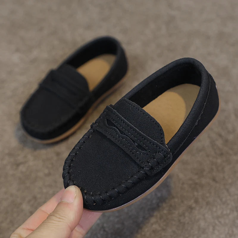 Chaussure mocassin enfant respirante et flexible, parfaite pour l'école