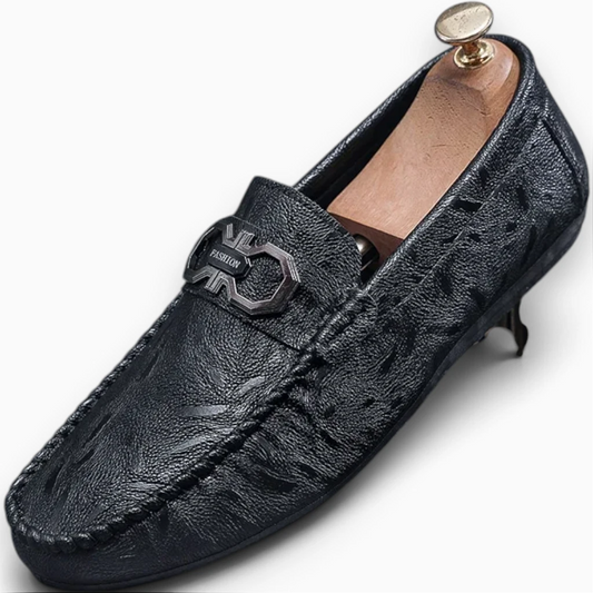Mocassin boucle homme noir en simili cuir texturé, boucle métal sur le dessus
