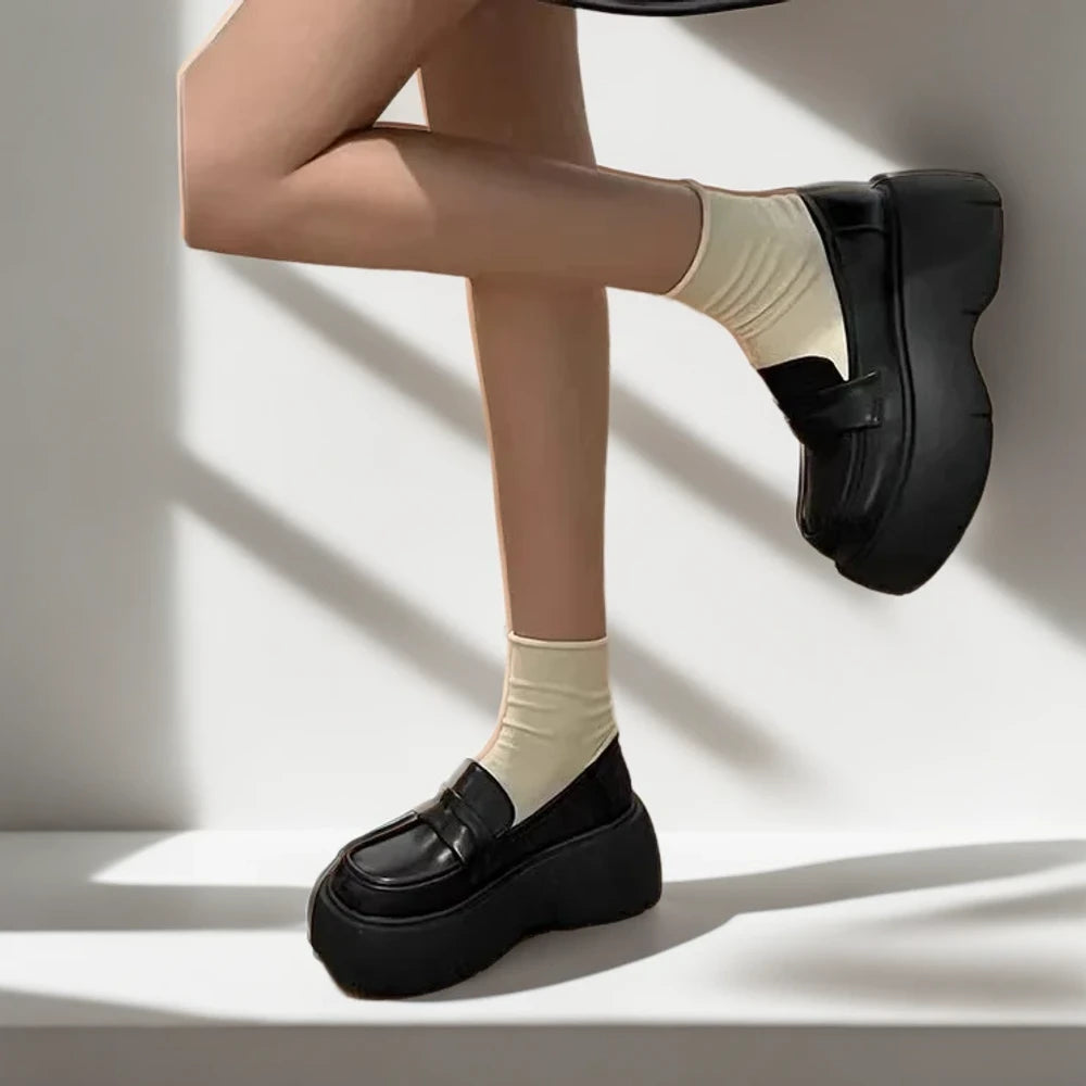 Mocassin chic porté au quotidien offrant confort et maintien pour une démarche assurée