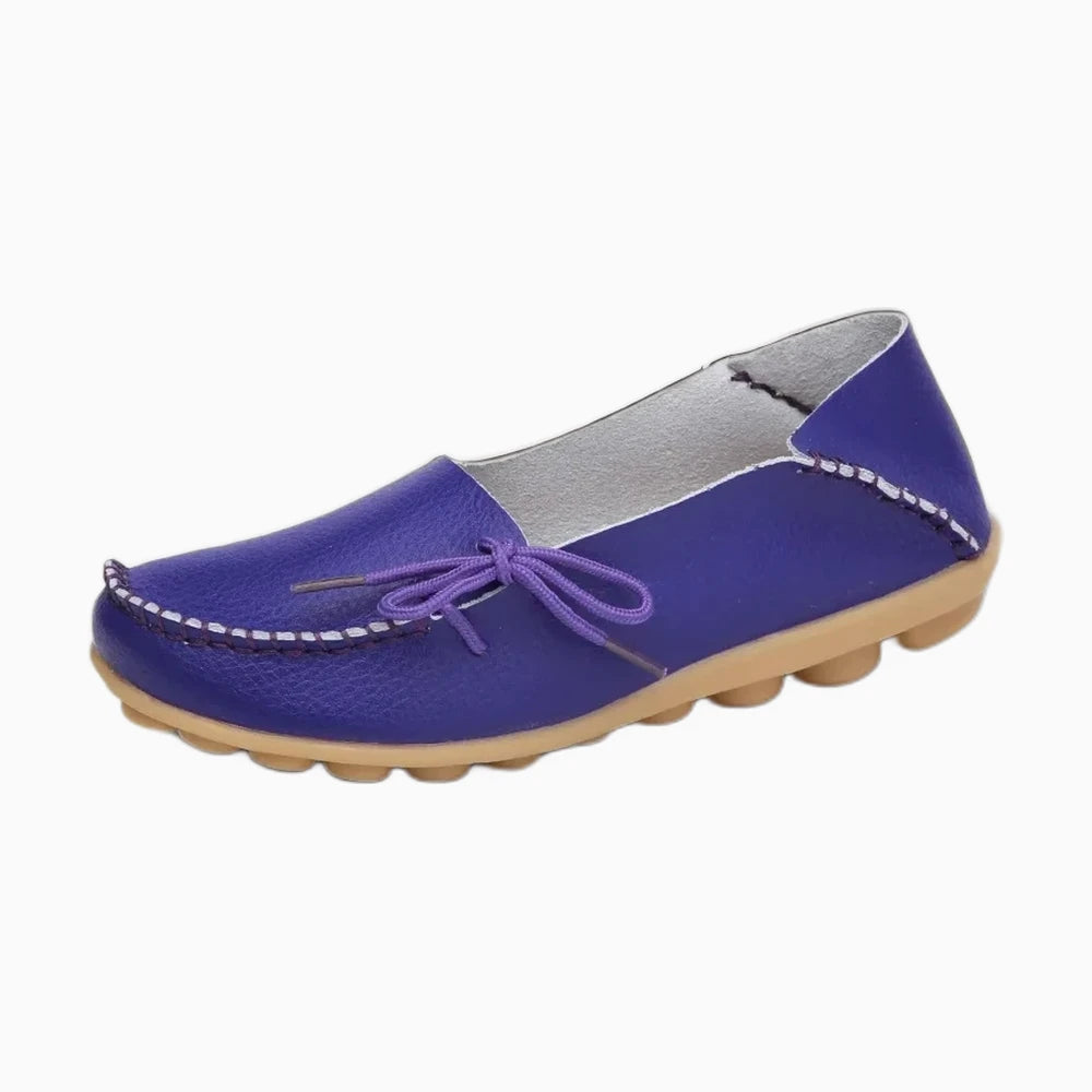 Mocassin chocolat femme en cuir véritable, vue de profil