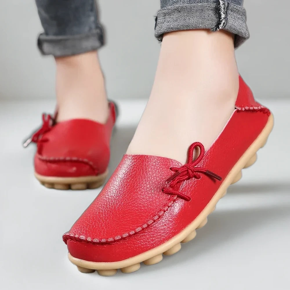 Mocassin femme chocolat glissé au pied sans effort, confort immédiat