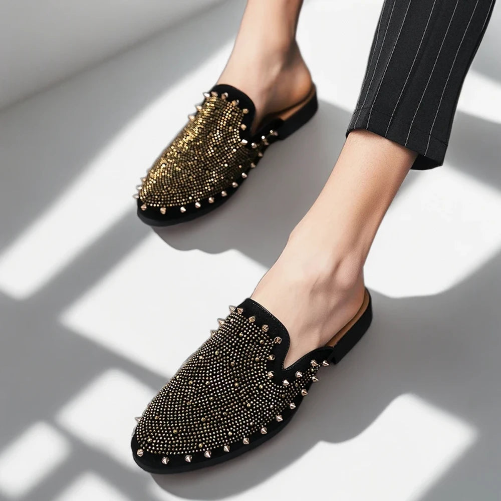 Mocassins à clous en cuir soigné, chaussure italienne raffinée de face