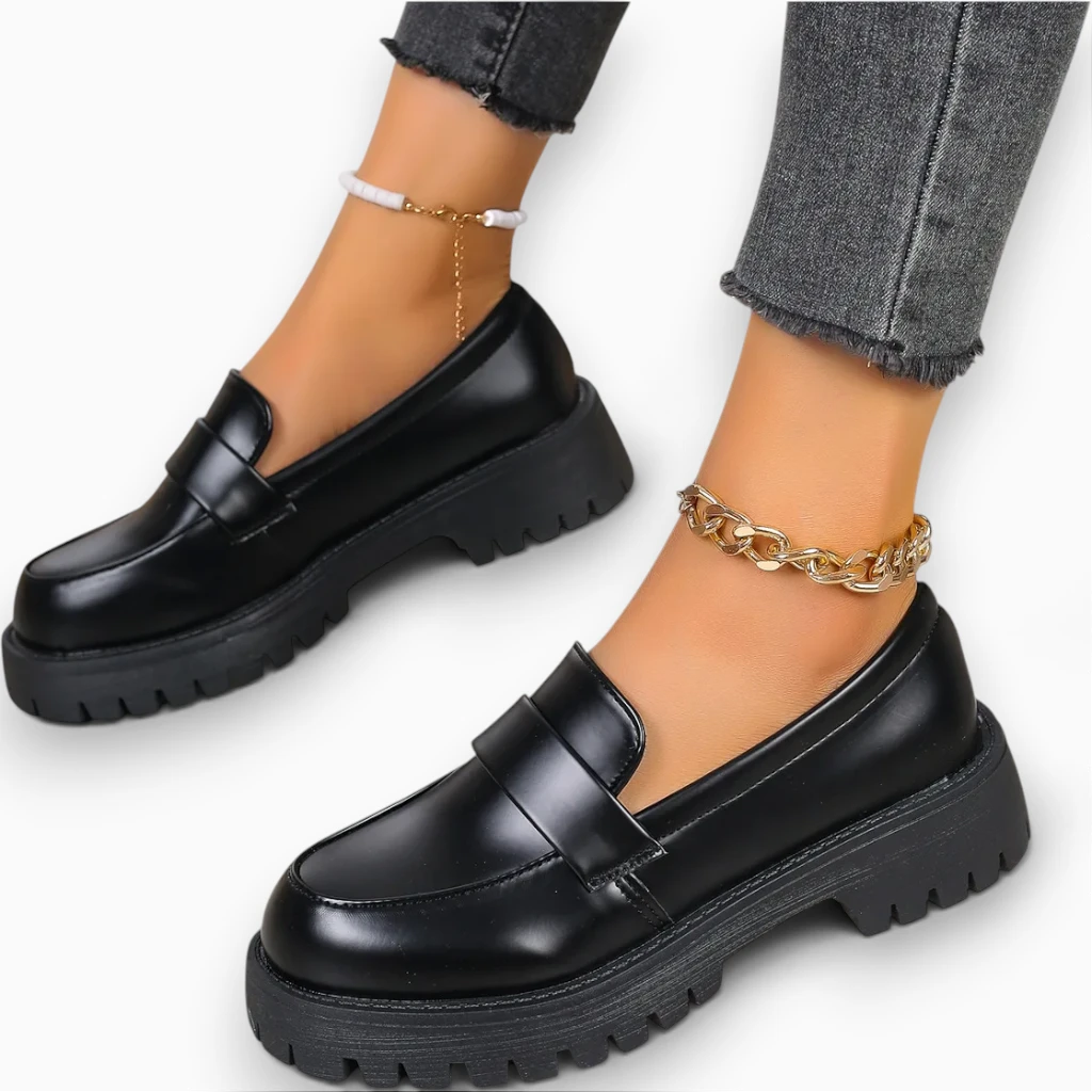 Chaussure mocassin bordeaux grandes tailles avec plateforme épaisse et finitions oxford