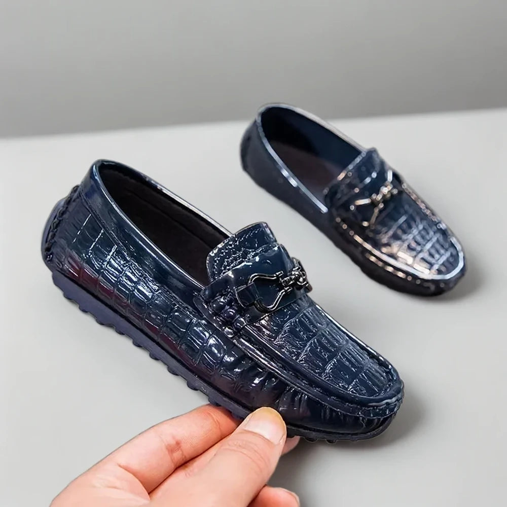 Enfant courant en mocassins croco bleu à semelle antidérapante sécurisante