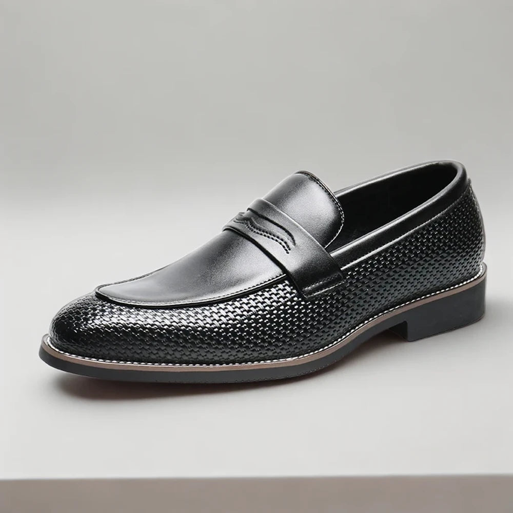 Chaussure mocassin croco homme marron vue de profil, style anglais classique