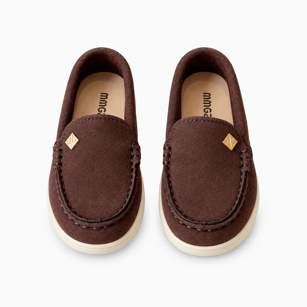 Mocassin beige à semelle grip, confortable pour la marche quotidienne