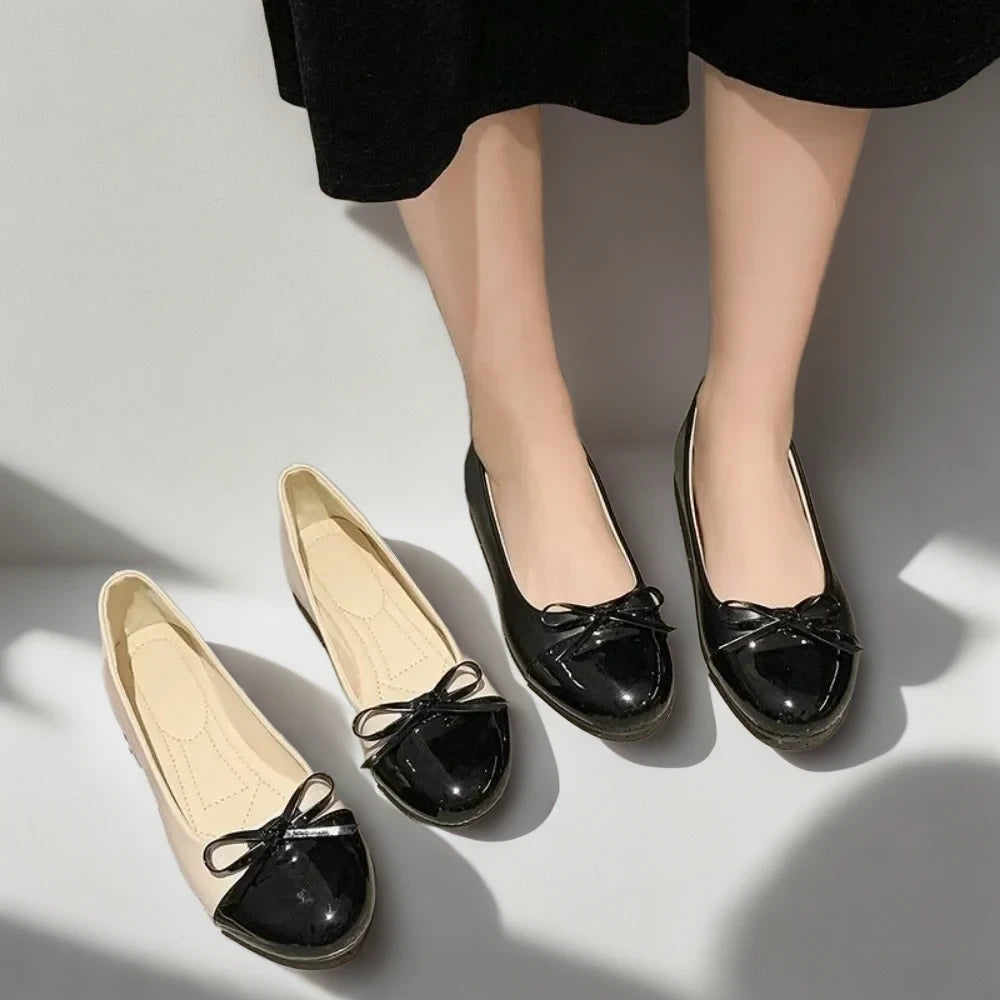 Mocassin noir cuir femme détail texture et qualité de la matière