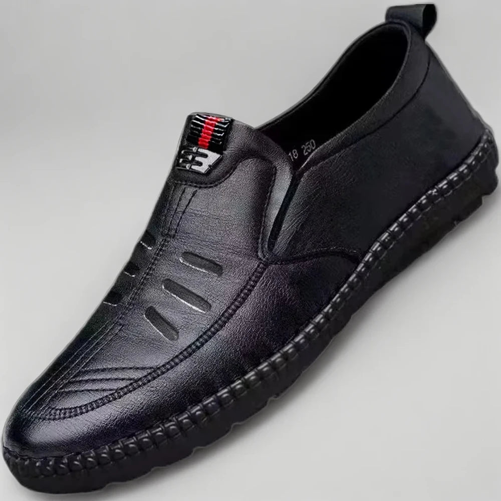 Mocassins homme cuir noir vue de dessus montrant le design épuré