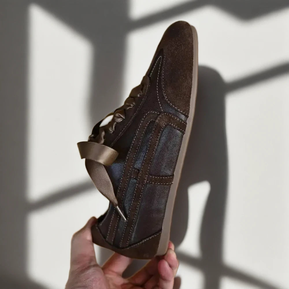 Mocassins cuir tressé pour femme aux pieds larges, silhouette basse confortable