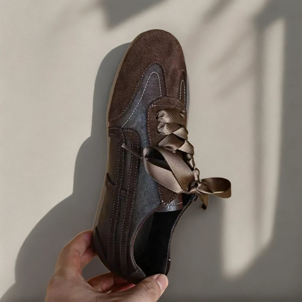 Mocassins cuir véritable tressé pour femme, design épuré intemporel marron