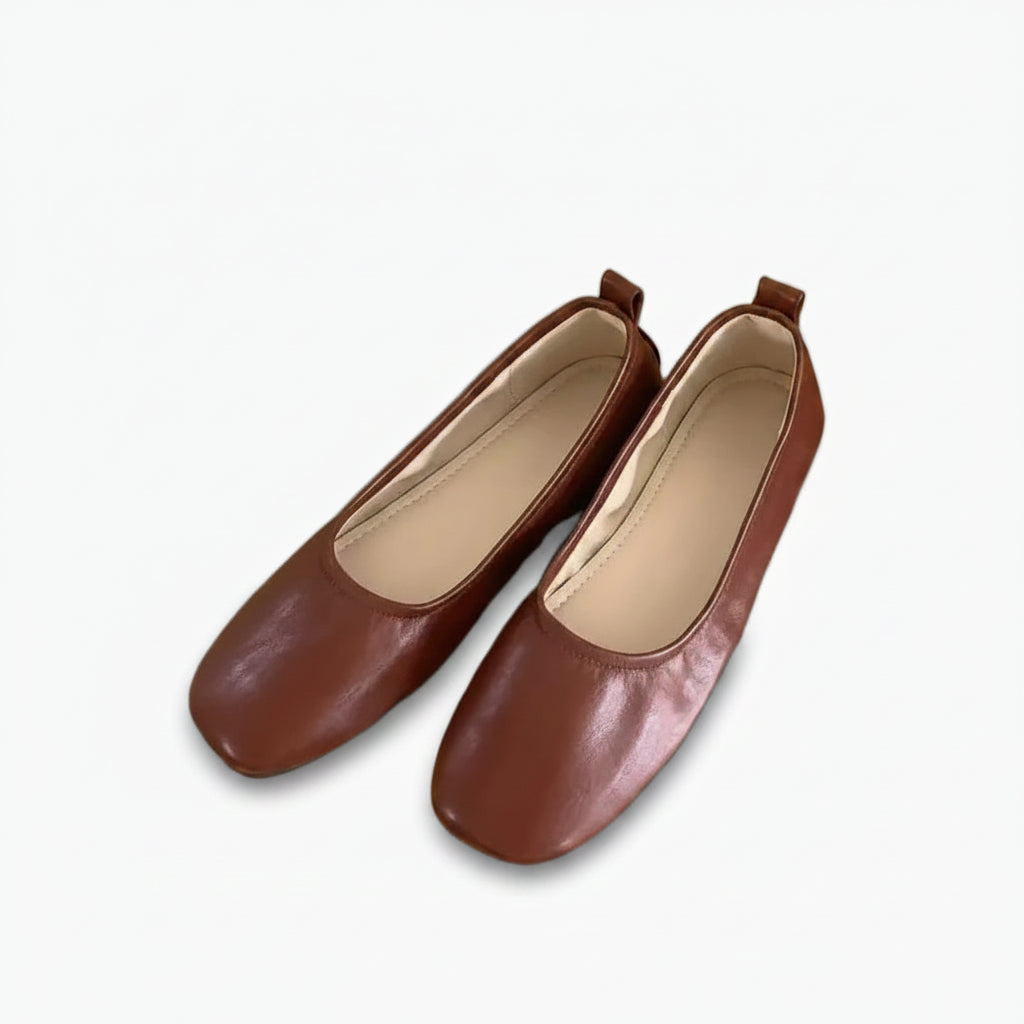 Mocassin cuir vernis femme noir avec finition brillante et bout rond