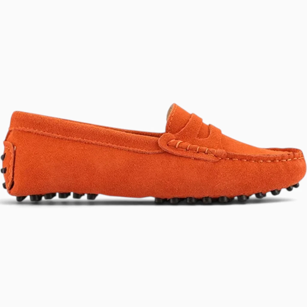 Mocassins femme originaux portés au quotidien, allure caractérisée et élégante