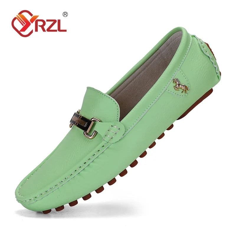 Mocassin blanc homme design discret et polyvalent pour quotidien