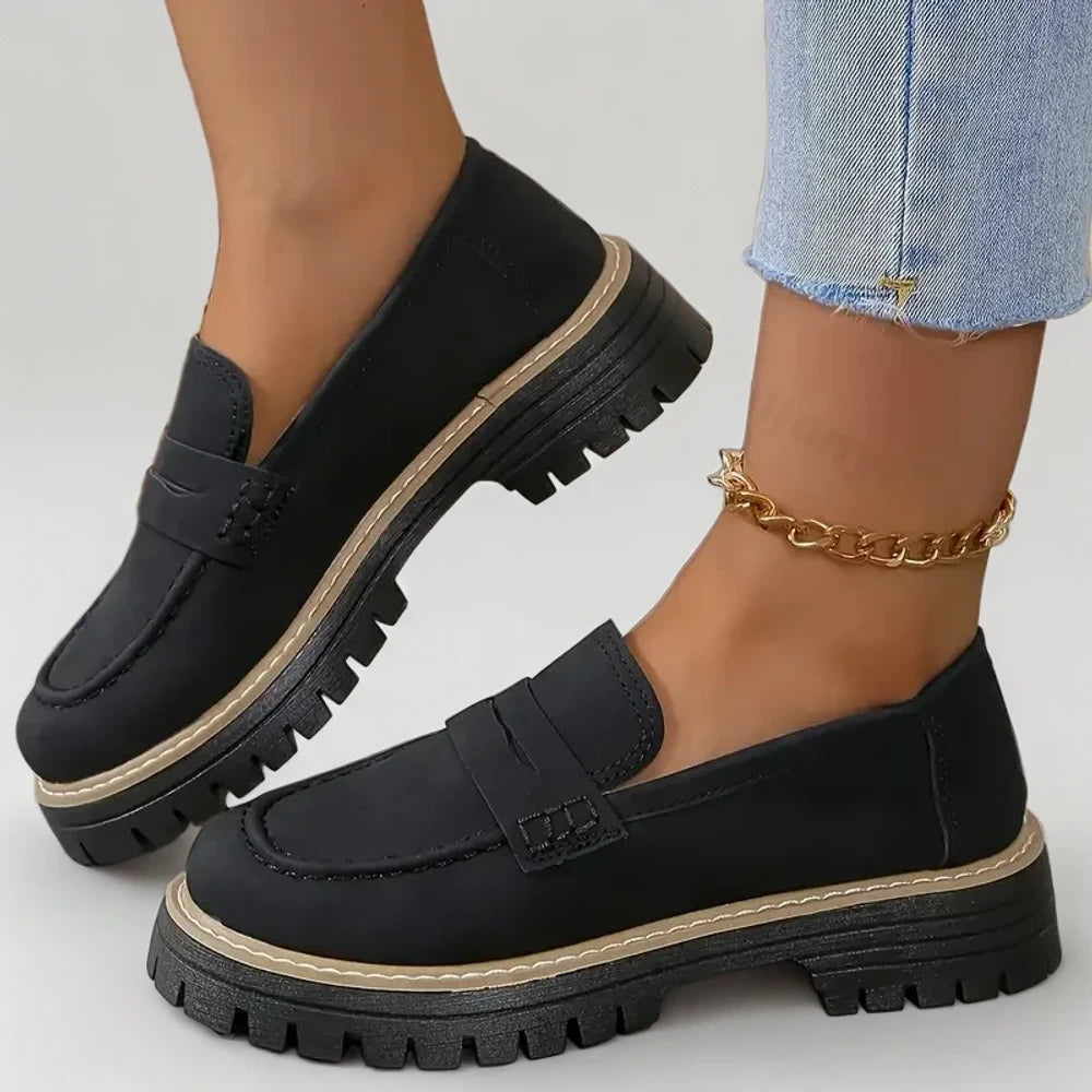 Paire de mocassins espadrille femme larges pour respiration optimale du pied