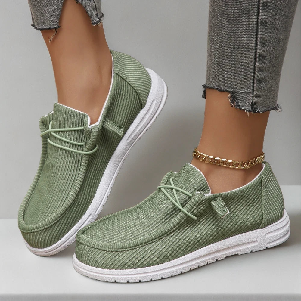 Mocassins femme semelle épaisse disponibles en plusieurs teintes assortis