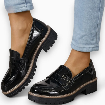Mocassin semelle épaisse femme noir brillant, silhouette surélevée stabilisante
