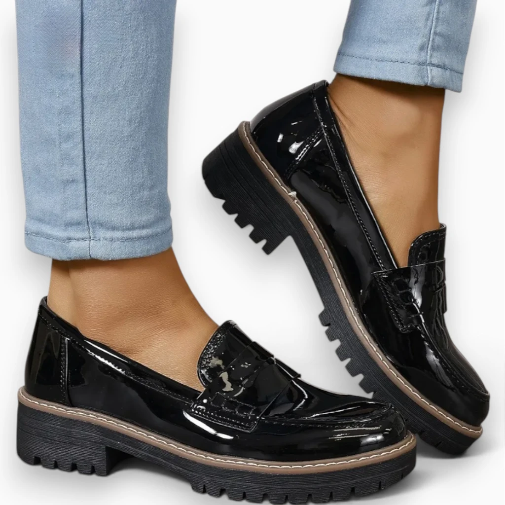 Mocassins semelle épaisse femme combinés avec jean, allure élégante et pratique