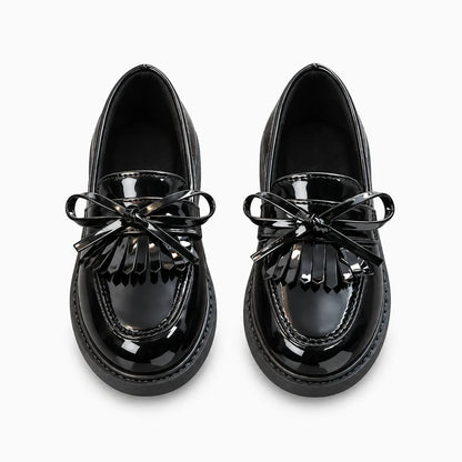 Mocassin noir fille souple et confortable, adapté aux mouvements du pied