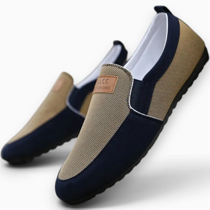 Mocassin footwear en toile respirante kaki, vue de profil avec semelle souple