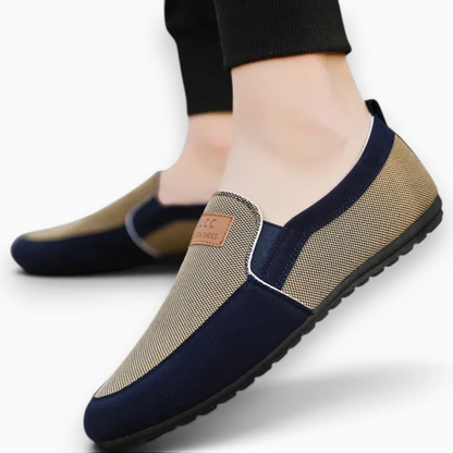 Mocassin footwear vue de dessus, empeigne en textile aérée pour chaleur estivale