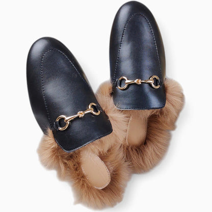Mocassin fourrure femme noir classique et élégant
