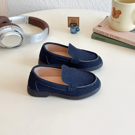 Mocassin froncé marron clair pour garçon avec détails suédés souples