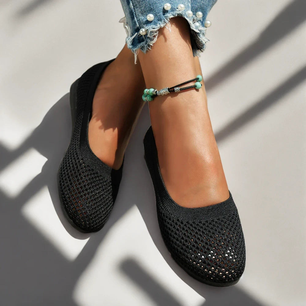 Chaussure mocassin femme gris détail de la maille respirante
