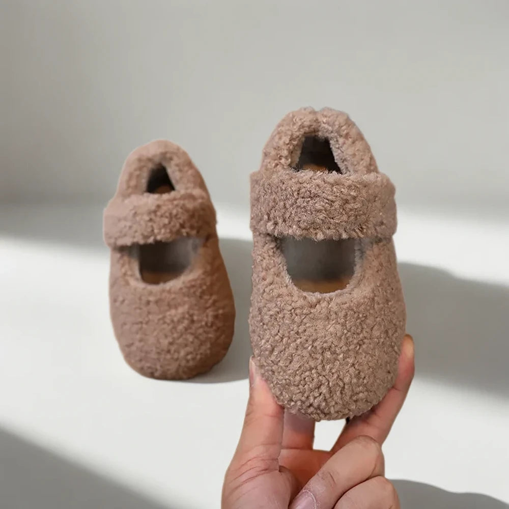 Mocassin en hiver blanc léger et souple facile à enfiler pour le quotidien actif