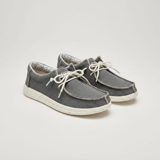 Mocassin homme bleu en toile légère vue de profil