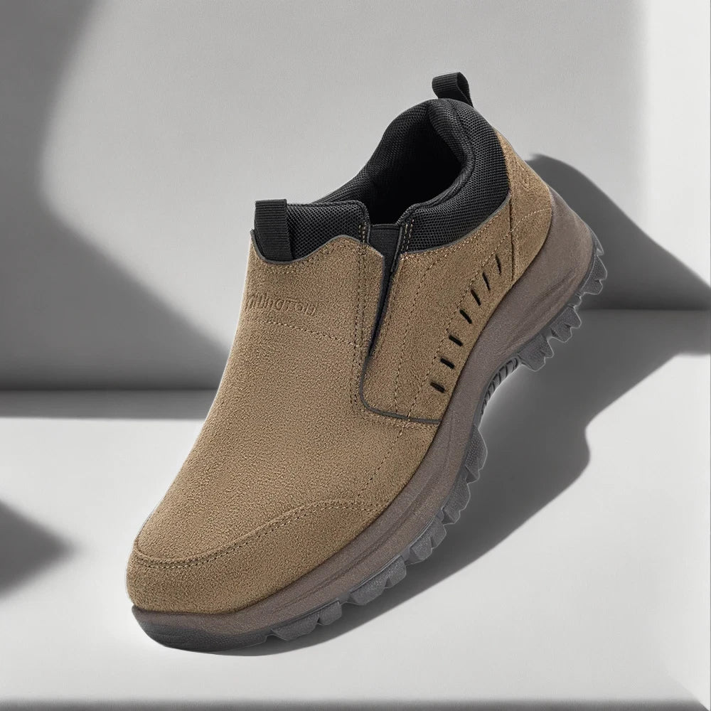 Mocassin homme style italien gris clair, vue de détail de la semelle flexible