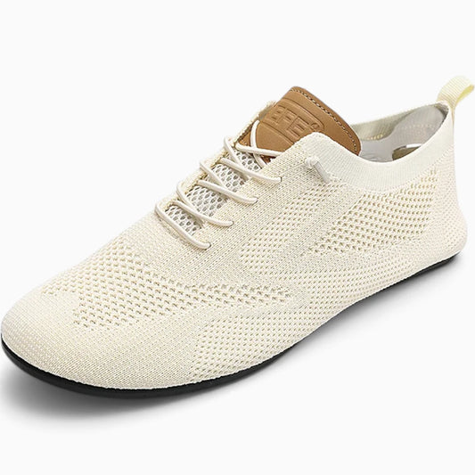 Mocassin homme jeune noir avec semelle fine épousant le pied