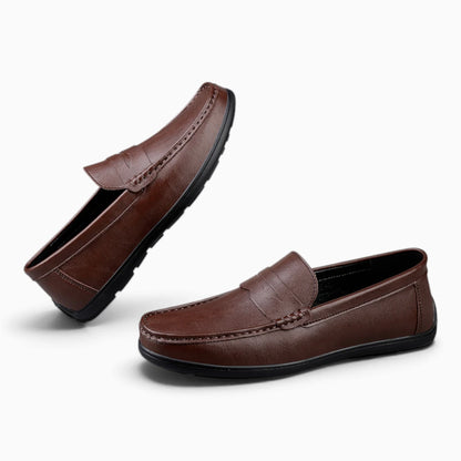 Mocassins homme luxe cuir marron, silhouette souple et respirante