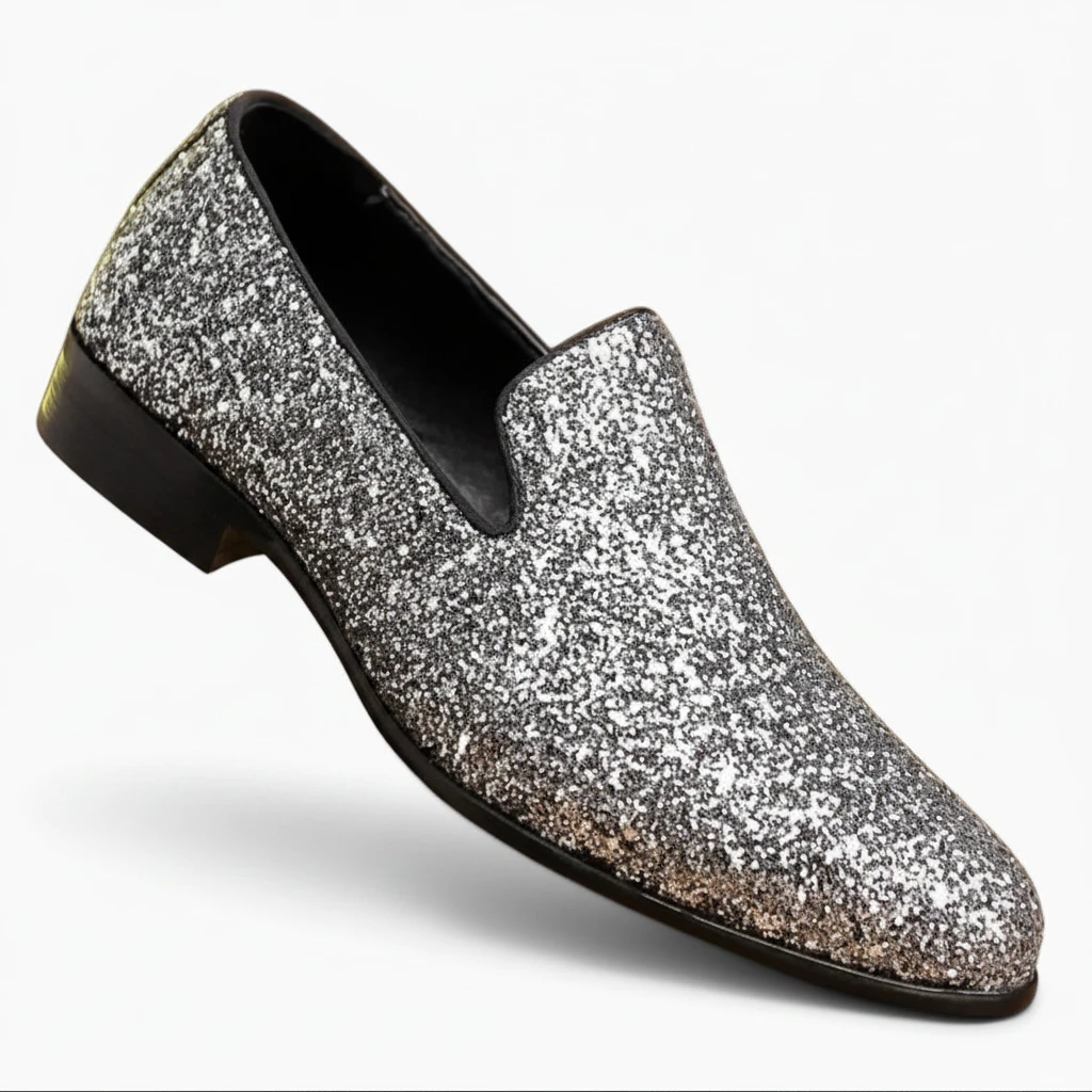 Mocassin bout carré homme vue de dessus, design minimaliste de prestige