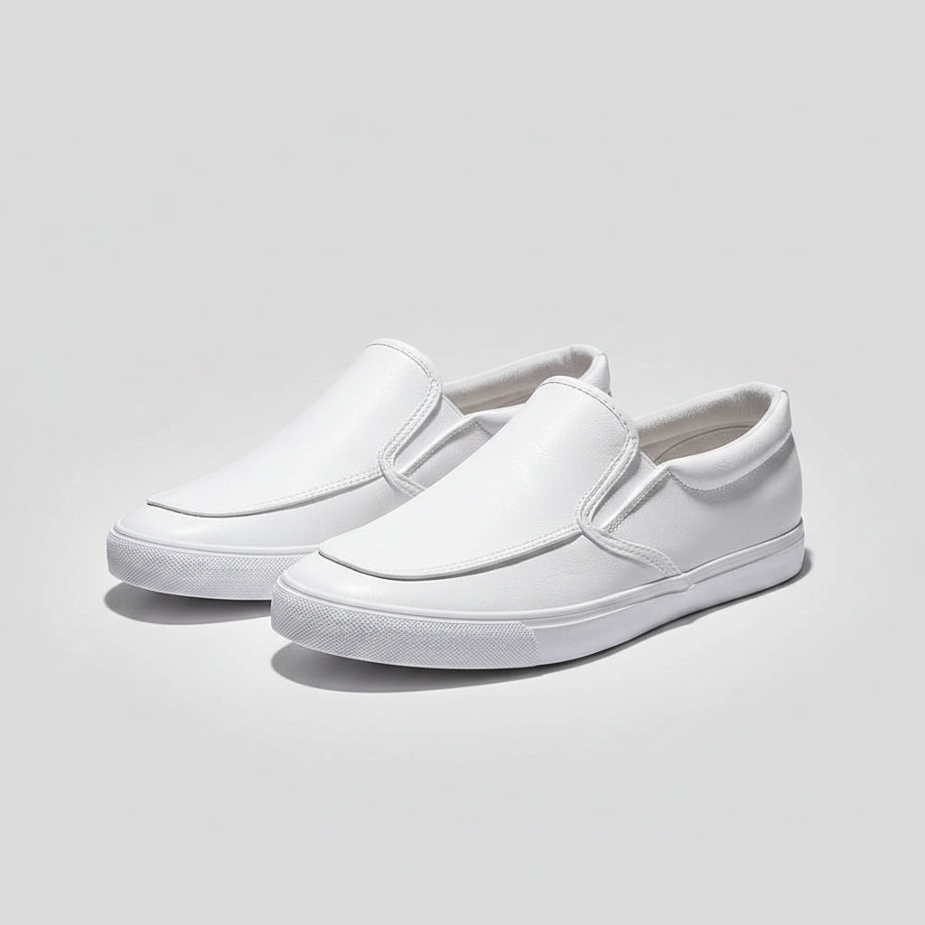 Mocassin homme sport blanc avec design épuré pour le quotidien