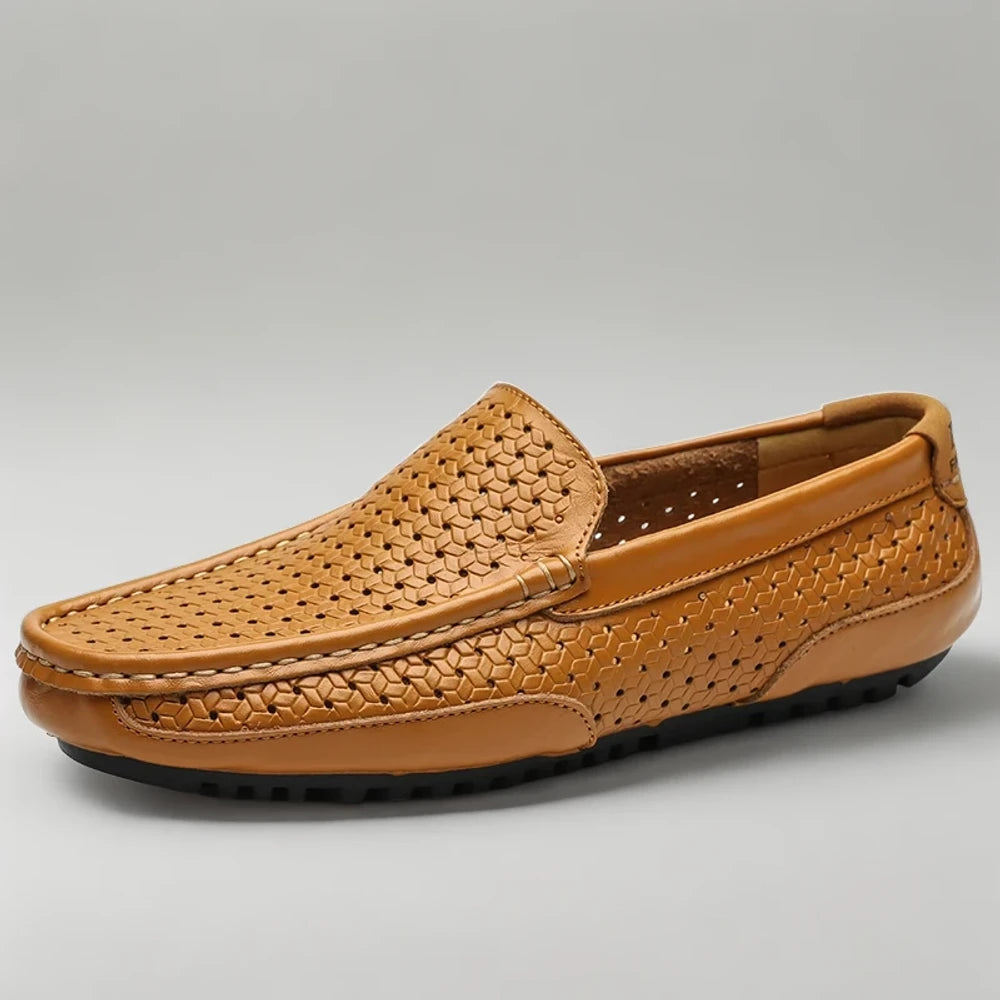 Mocassins homme tendance empilés, nuances noir et bleu marine