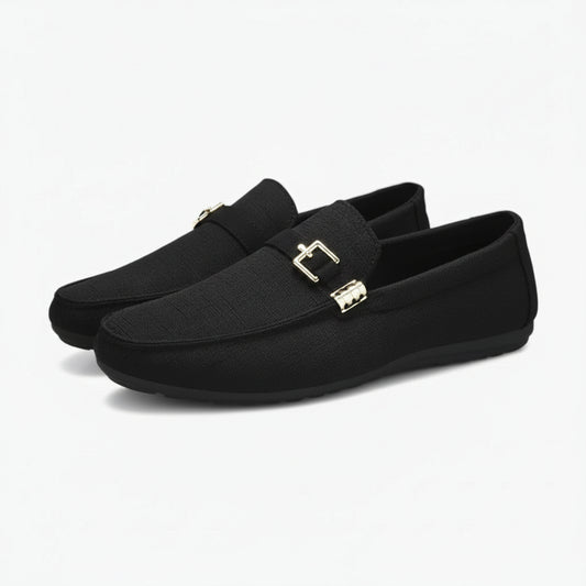 Mocassin indien en toile souple noir, sans lacet, vue de profil