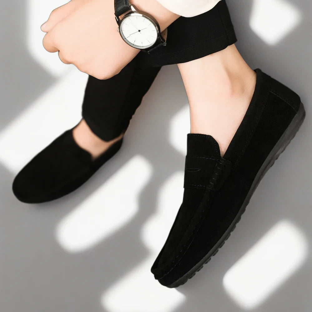 Mocassins italiens homme kaki combiné avec pantalon chino élégant