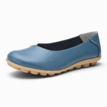 Mocassin en croûte de cuir noire femme luxe offrant confort et liberté de mouvement