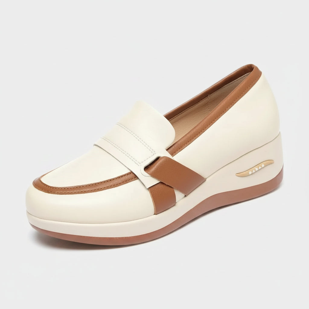 Mocassin italienne femme en cuir beige avec plateforme compensée 4,5 cm