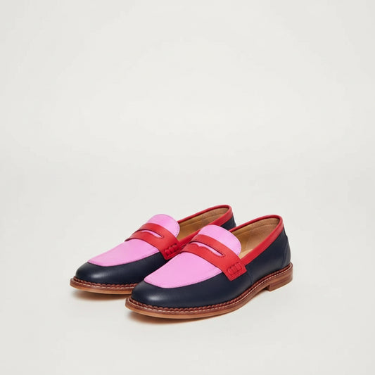 Mocassin lanière noir à bout rond, design classique britannique pour femme