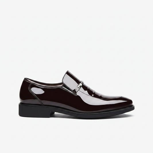 Mocassin loafer homme en cuir verni noir, finition brillante élégante