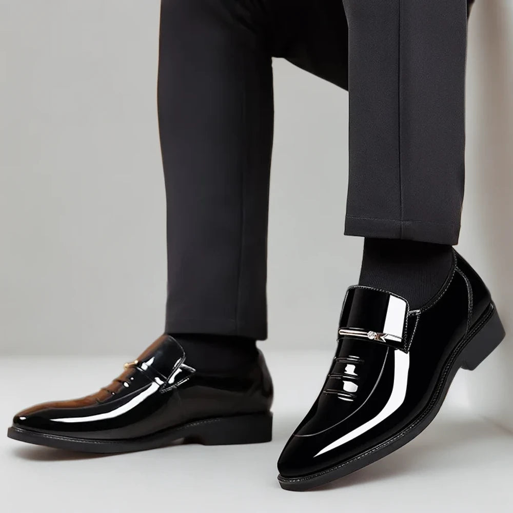 Chaussure mocassin loafer homme sans lacet, enfilage facile et confortable