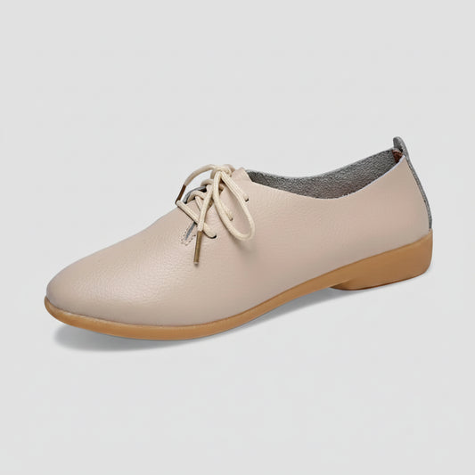 Mocassin marine femme en cuir véritable, vue de profil