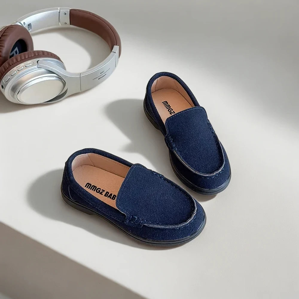 Chaussure mocassin marron clair légère et minimaliste pour petits pieds