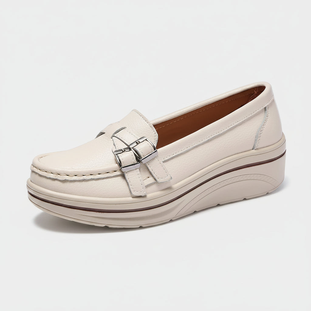 Mocassin montant femme avec plateforme stable et cuir souple marron