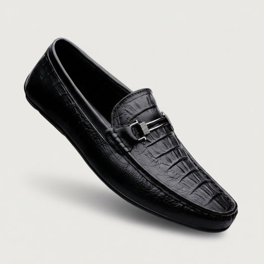 Mocassin montant homme en cuir noir artisanal, vue de profil